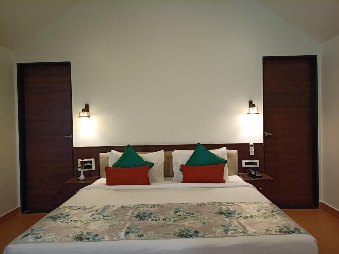 Resort Terra Paraiso Calangute Esterno foto